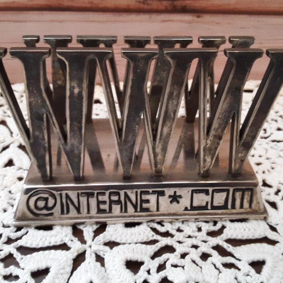 "WWW" Internet Themed Letter Holder / Paper Weight - Picture 1 of 4